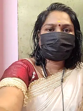 Snapshot of Tamil_Azhaghi25 chatting on July 18, 2026, 3:44 am Tamil Azhaghi25 online show from July 18, 2026, 3:44 am