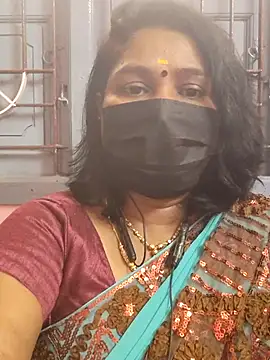 Snapshot of Tamil_Azhaghi25 chatting on July 21, 2026, 11:45 am Tamil Azhaghi25 online show from July 21, 2026, 11:45 am