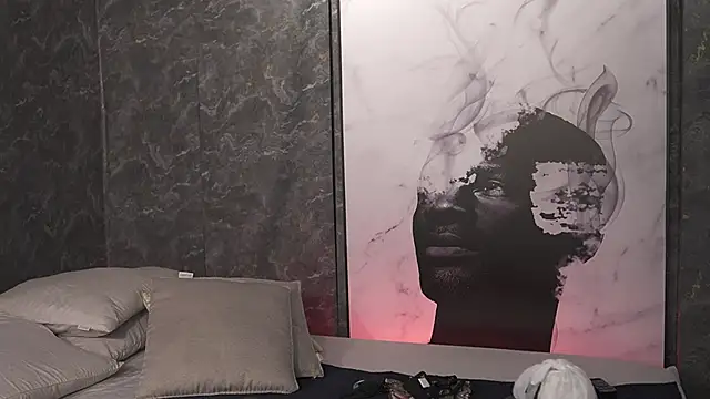 Snapshot of Tayler_Kim chatting on September 10, 2025, 12:05 pm Tayler Kim online show from September 10, 2025, 12:05 pm