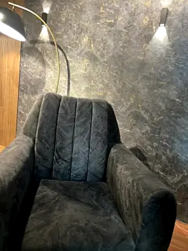 Snapshot of Tayler_Kim chatting on October 24, 2025, 7:10 pm Tayler Kim online show from October 24, 2025, 7:10 pm