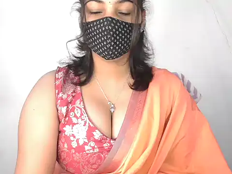 Hott Noor online show from January 12, 2026, 7:35 am