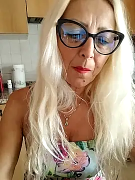 Snapshot of _sexyBLONDE46_ chatting on July 4, 2026, 1:28 pm sexyBLONDE46 online show from July 4, 2026, 1:28 pm