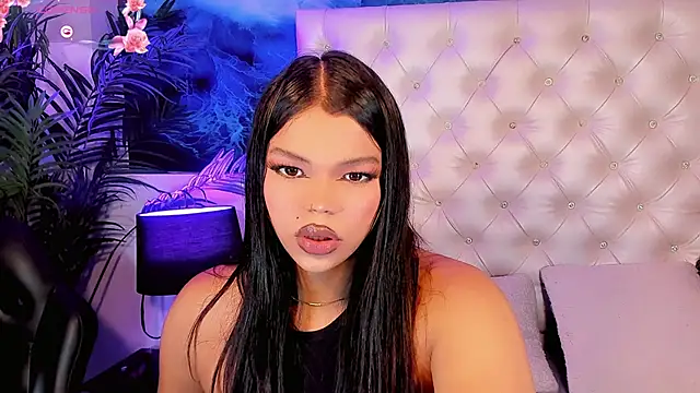 Snapshot of Valeria_Swett_ chatting on May 24, 2026, 9:20 pm Valeria Swett online show from May 24, 2026, 9:20 pm