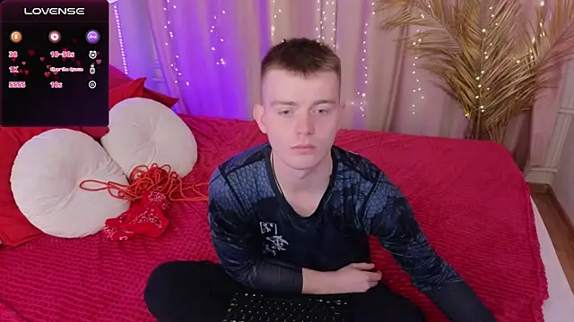 happy de1mos online show from September 18, 2025, 7:49 pm