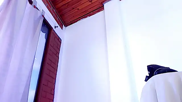 Snapshot of aura-monet chatting on October 16, 2025, 9:49 pm aura-monet online show from October 16, 2025, 9:49 pm