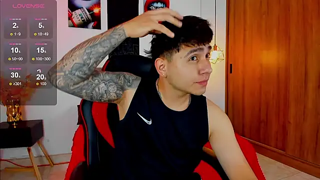 Nicolas James Sc online show from December 18, 2025, 1:39 pm