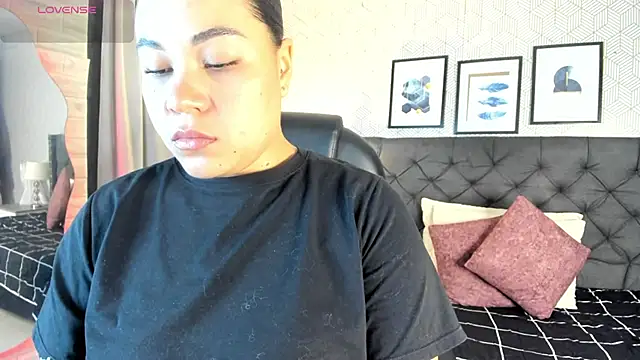 Snapshot of sophie__blare chatting on June 16, 2026, 7:16 pm sophie blare online show from June 16, 2026, 7:16 pm