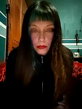 Snapshot of VoidKitten chatting on May 13, 2026, 10:38 pm VoidKitten online show from May 13, 2026, 10:38 pm
