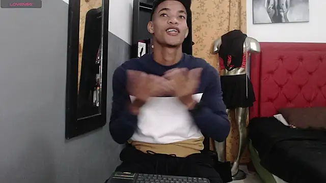 David s3xy online show from September 15, 2025, 5:24 pm