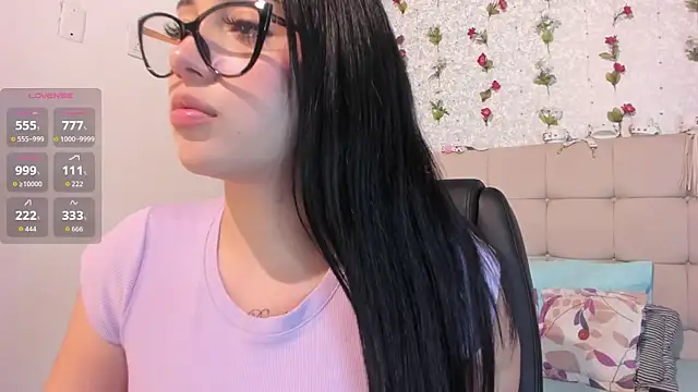 Snapshot of Scarlett_Hot7 chatting on September 21, 2025, 4:25 am Scarlett Hot7 online show from September 21, 2025, 4:25 am