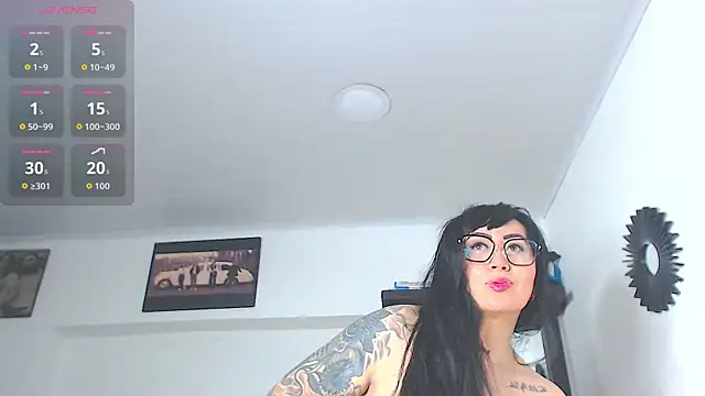 Vicky hotmilf online show from June 10, 2026, 11:09 am