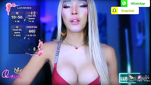 Snapshot of xUrGoddess_Bellax chatting on June 14, 2026, 1:25 am xUrGoddess Bellax online show from June 14, 2026, 1:25 am