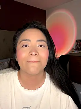 Snapshot of MyHoneyFrida chatting on September 25, 2025, 2:26 am MyHoneyFrida online show from September 25, 2025, 2:26 am