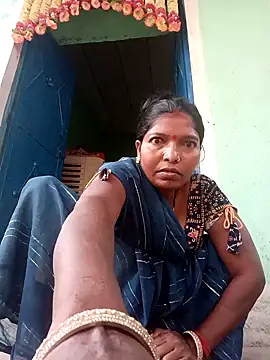 Snapshot of Jivika_Jaiswal chatting on October 16, 2025, 1:17 am Jivika Jaiswal online show from October 16, 2025, 1:17 am