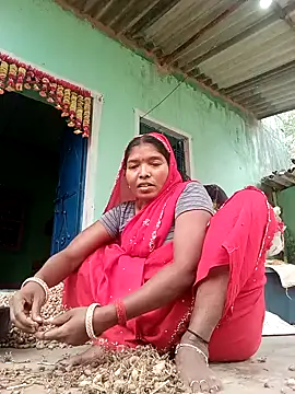 Snapshot of Jivika_Jaiswal chatting on October 22, 2025, 3:18 am Jivika Jaiswal online show from October 22, 2025, 3:18 am