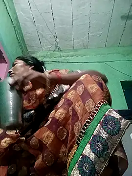 Snapshot of Jivika_Jaiswal chatting on October 22, 2025, 11:04 pm Jivika Jaiswal online show from October 22, 2025, 11:04 pm