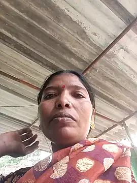 Snapshot of Jivika_Jaiswal chatting on October 24, 2025, 3:14 am Jivika Jaiswal online show from October 24, 2025, 3:14 am