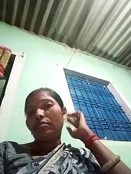 Snapshot of Jivika_Jaiswal chatting on November 8, 2025, 12:27 pm Jivika Jaiswal online show from November 8, 2025, 12:27 pm