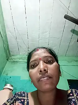 Snapshot of Jivika_Jaiswal chatting on November 10, 2025, 11:04 pm Jivika Jaiswal online show from November 10, 2025, 11:04 pm