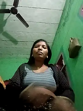 Snapshot of Jivika_Jaiswal chatting on November 13, 2025, 12:31 am Jivika Jaiswal online show from November 13, 2025, 12:31 am