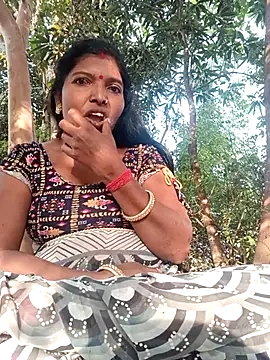 Snapshot of Jivika_Jaiswal chatting on November 14, 2025, 10:58 am Jivika Jaiswal online show from November 14, 2025, 10:58 am