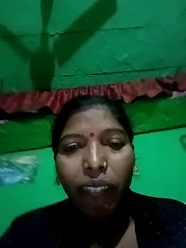 Snapshot of Jivika_Jaiswal chatting on November 18, 2025, 12:49 am Jivika Jaiswal online show from November 18, 2025, 12:49 am