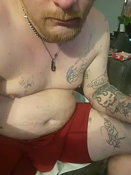 GladsomeLark online show from March 19, 2026, 1:15 pm