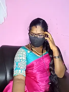 Snapshot of tamilammukuttyy chatting on September 13, 2025, 3:34 pm tamilammukuttyy online show from September 13, 2025, 3:34 pm