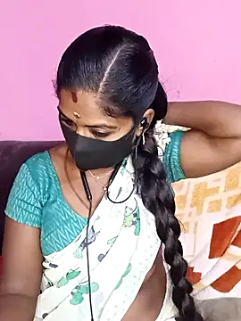 Snapshot of tamilammukuttyy chatting on November 20, 2025, 2:28 pm tamilammukuttyy online show from November 20, 2025, 2:28 pm