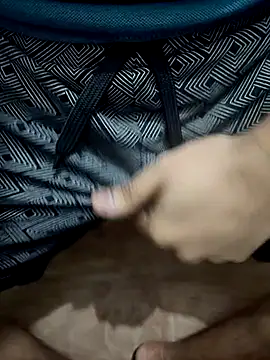 Snapshot of ComicPus chatting on October 7, 2025, 12:46 pm ComicPus online show from October 7, 2025, 12:46 pm