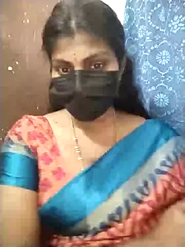 Snapshot of Nithiila chatting on November 1, 2025, 5:15 pm Nithiila online show from November 1, 2025, 5:15 pm