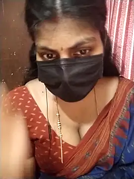 Snapshot of Nithiila chatting on November 30, 2025, 5:44 am Nithiila online show from November 30, 2025, 5:44 am