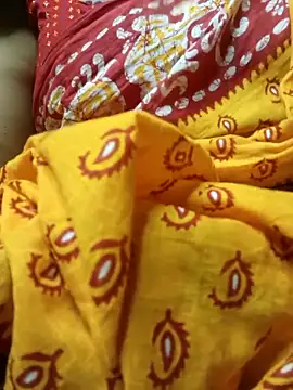 Snapshot of desi_boudi87 chatting on September 9, 2025, 5:45 pm desi boudi87 online show from September 9, 2025, 5:45 pm