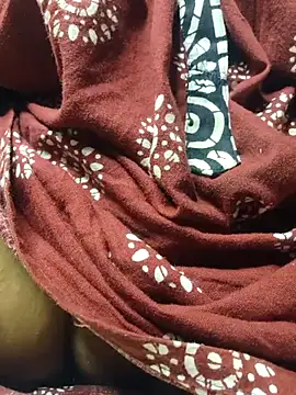 Snapshot of desi_boudi87 chatting on September 29, 2025, 11:42 pm desi boudi87 online show from September 29, 2025, 11:42 pm