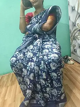 Snapshot of desi_boudi87 chatting on October 19, 2025, 12:06 pm desi boudi87 online show from October 19, 2025, 12:06 pm