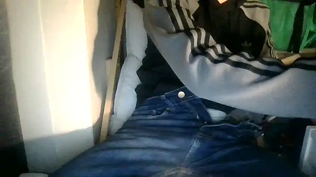 juju78jujuu online show from November 1, 2025, 8:00 pm