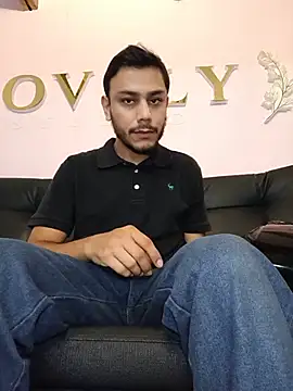 Boss Domiinator online show from July 15, 2026, 12:43 pm