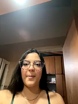 alilith online show from September 14, 2025, 6:29 pm