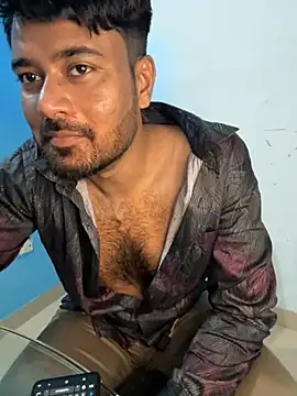 Snapshot of MeekBatgirl chatting on October 3, 2025, 4:59 pm MeekBatgirl online show from October 3, 2025, 4:59 pm