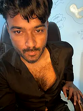 Snapshot of MeekBatgirl chatting on October 30, 2025, 7:36 pm MeekBatgirl online show from October 30, 2025, 7:36 pm