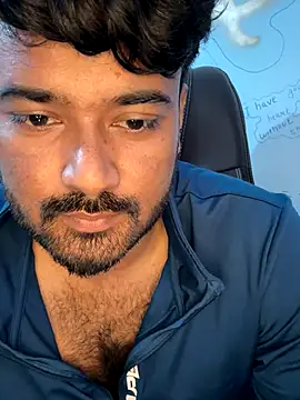 Snapshot of MeekBatgirl chatting on October 31, 2025, 7:42 am MeekBatgirl online show from October 31, 2025, 7:42 am