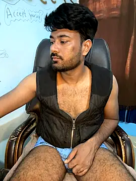 Snapshot of MeekBatgirl chatting on November 9, 2025, 7:28 am MeekBatgirl online show from November 9, 2025, 7:28 am