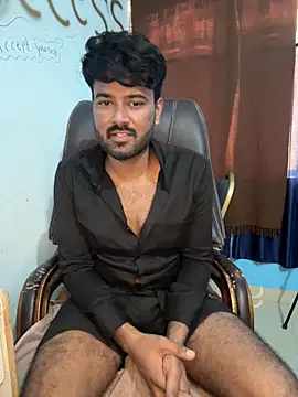 Snapshot of MeekBatgirl chatting on November 10, 2025, 7:40 am MeekBatgirl online show from November 10, 2025, 7:40 am