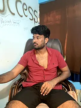 Snapshot of MeekBatgirl chatting on November 11, 2025, 3:39 am MeekBatgirl online show from November 11, 2025, 3:39 am