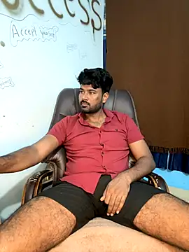 Snapshot of MeekBatgirl chatting on November 11, 2025, 5:57 pm MeekBatgirl online show from November 11, 2025, 5:57 pm