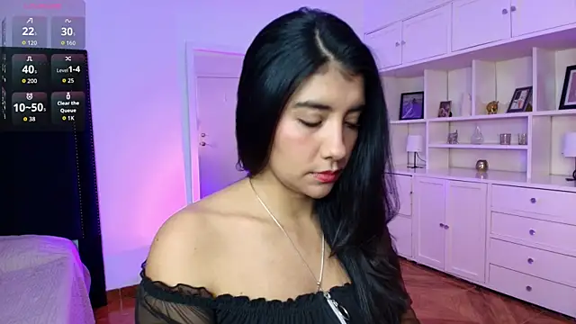 Snapshot of nina_moen chatting on October 7, 2025, 9:34 pm nina moen online show from October 7, 2025, 9:34 pm