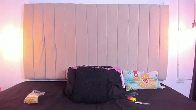 escar let online show from February 21, 2026, 3:29 am