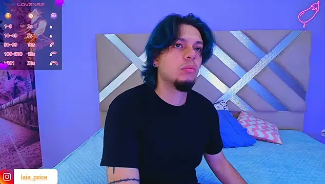 Snapshot of Laia_and_Damian chatting on September 26, 2025, 7:51 pm Laia and Damian online show from September 26, 2025, 7:51 pm