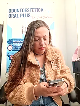 Madisson-04  online show from February 27, 2026, 12:16 pm