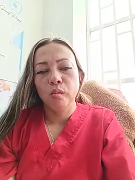 Snapshot of Madisson-04_ chatting on May 23, 2026, 3:27 pm Madisson-04 online show from May 23, 2026, 3:27 pm
